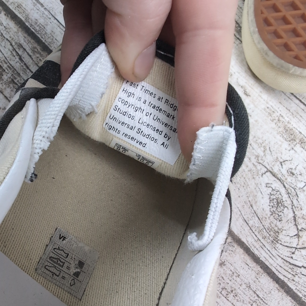 Vans Classic Checkerboard X Fast Times At Ridgemont High Slip On  Men 9 Wmn 10.5 - Picture 9 of 11